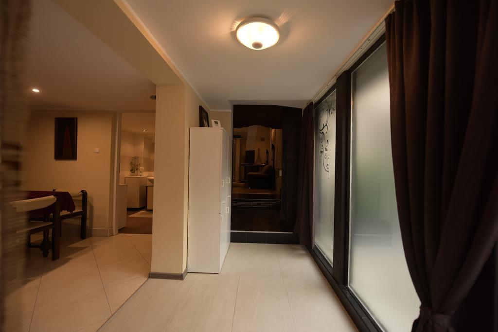 H & V Residence - Split Level Apartment Arad Exteriér fotografie
